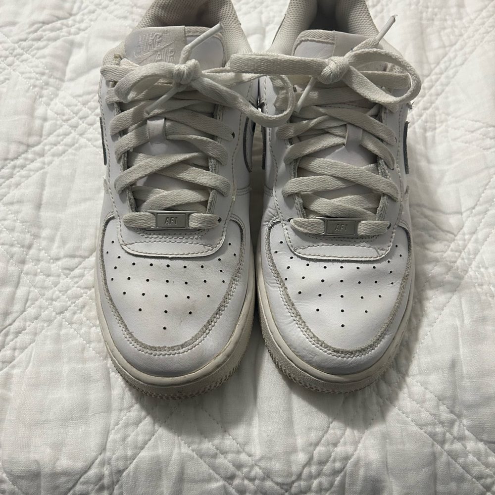 Classic White AF1